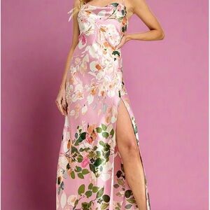 Chic Floral Pink Maxi Dress